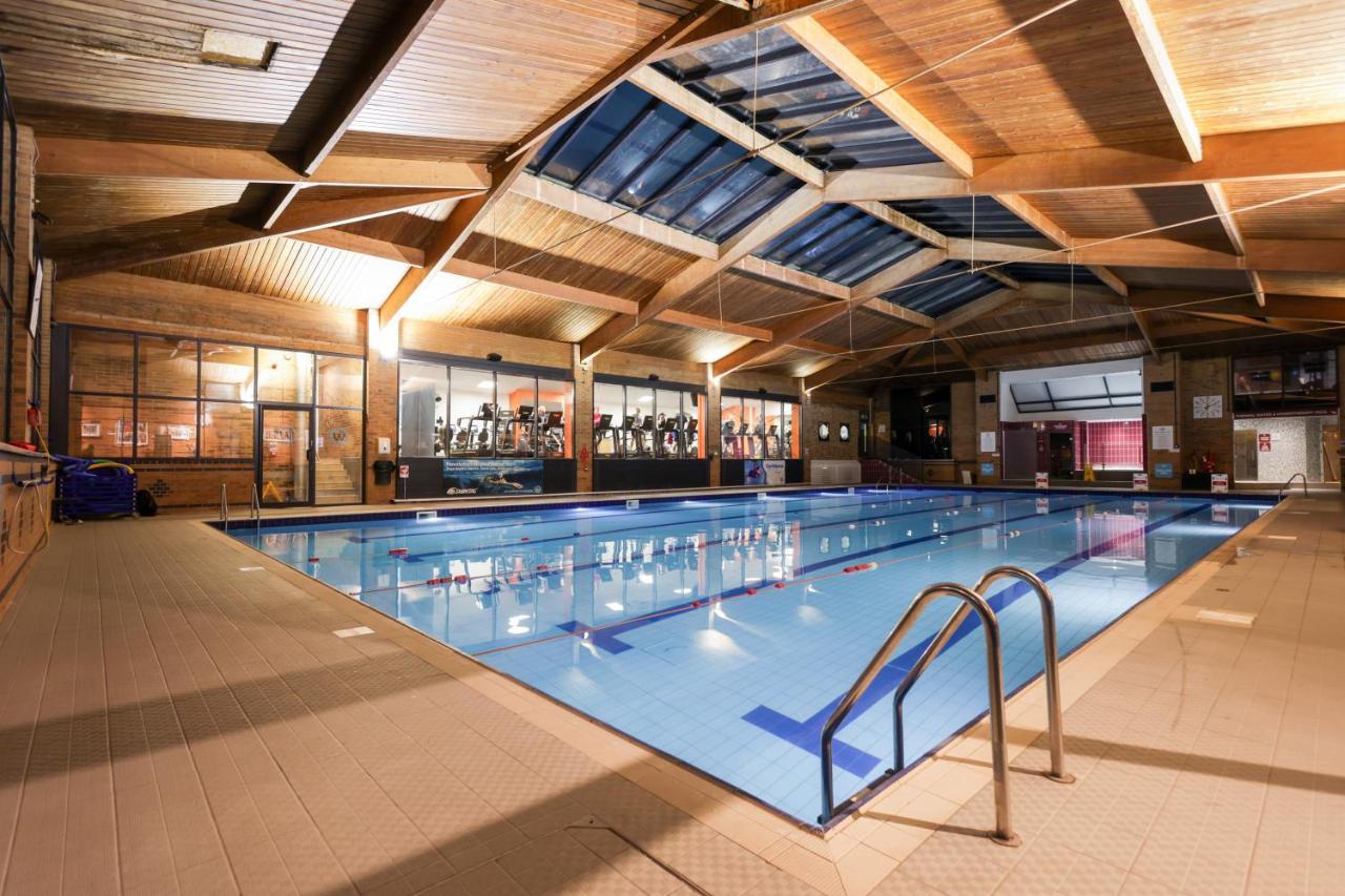 The Waterside Hotel And Leisure Club Manchester Exterior photo